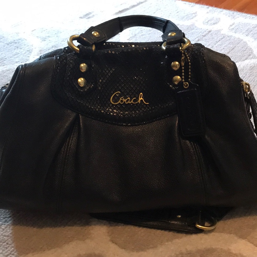 Coach Black Leather Shoulder Bag